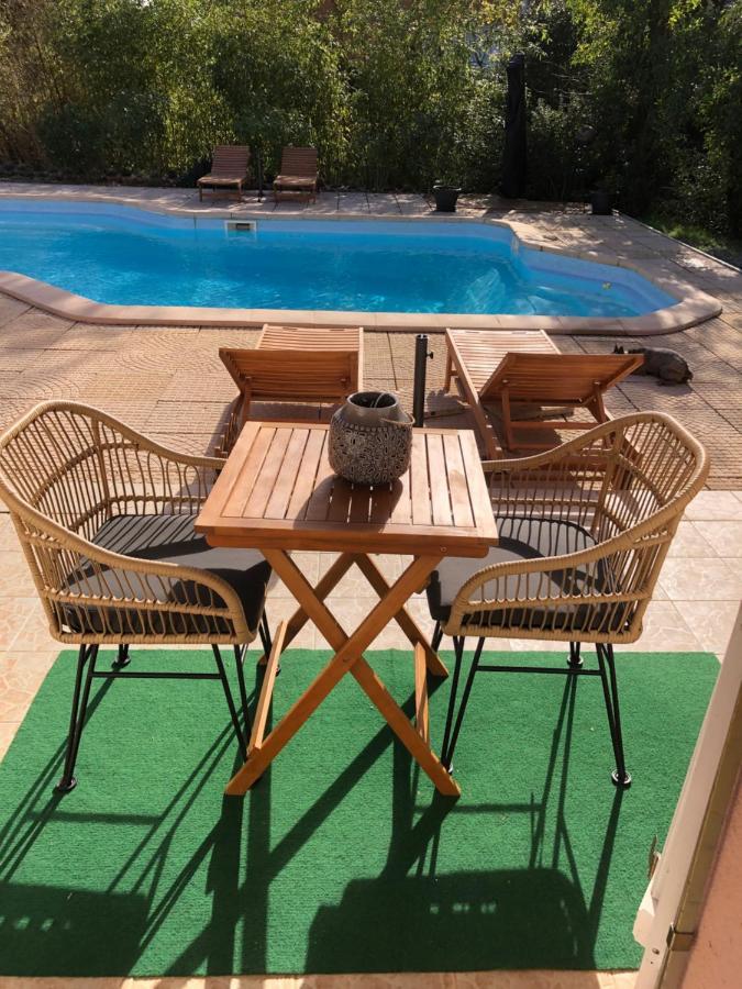 קרקסון Le Mas Victoria - Chambres D'Hotes Avec Table D'Hotes-Parking Prive Ferme מראה חיצוני תמונה
